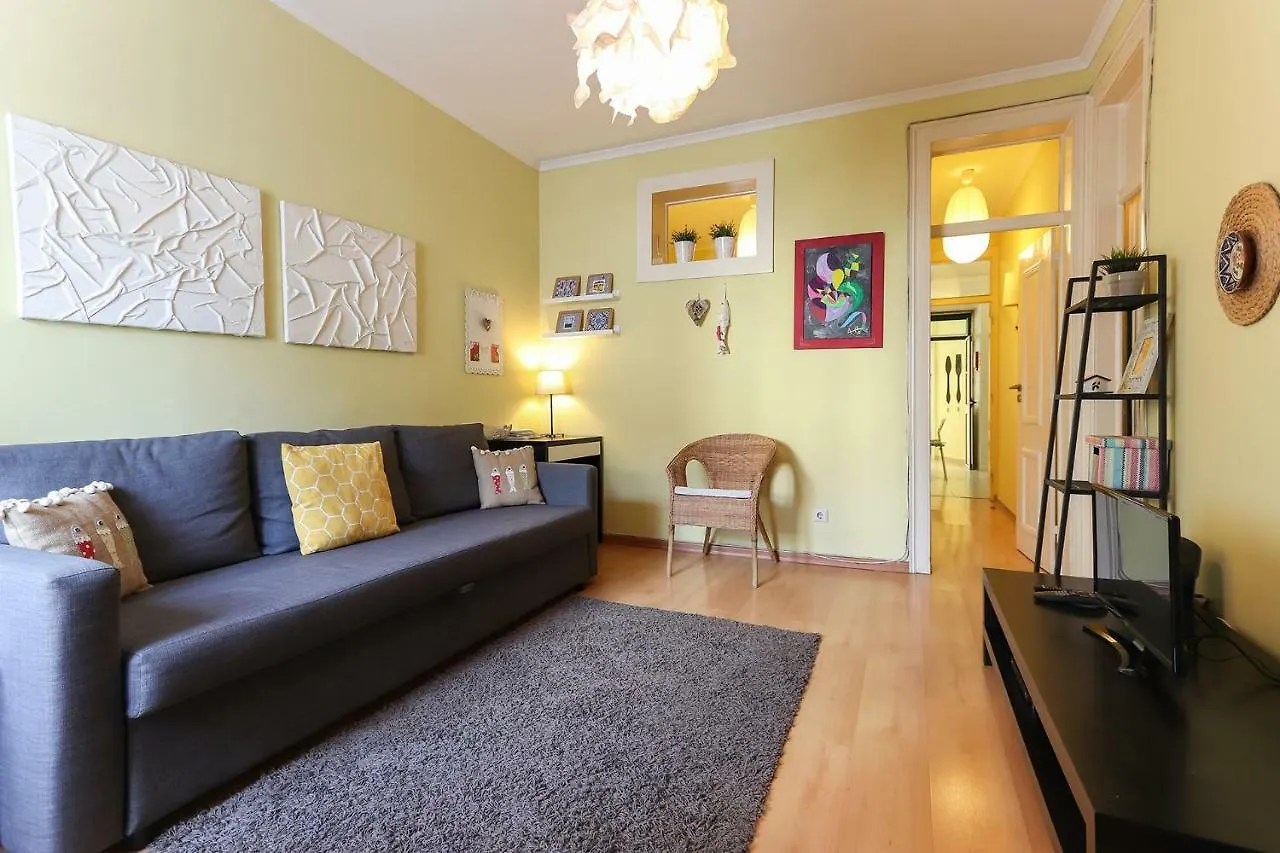 Casinha Lisboeta Ut Bridge Apartamento Alcantara Lisbona 0*,  Portogallo